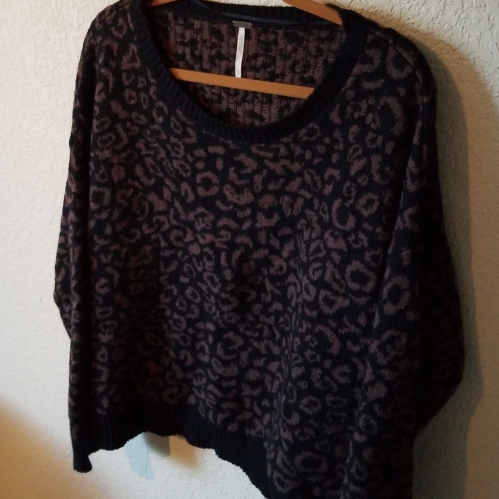 Free people sweater